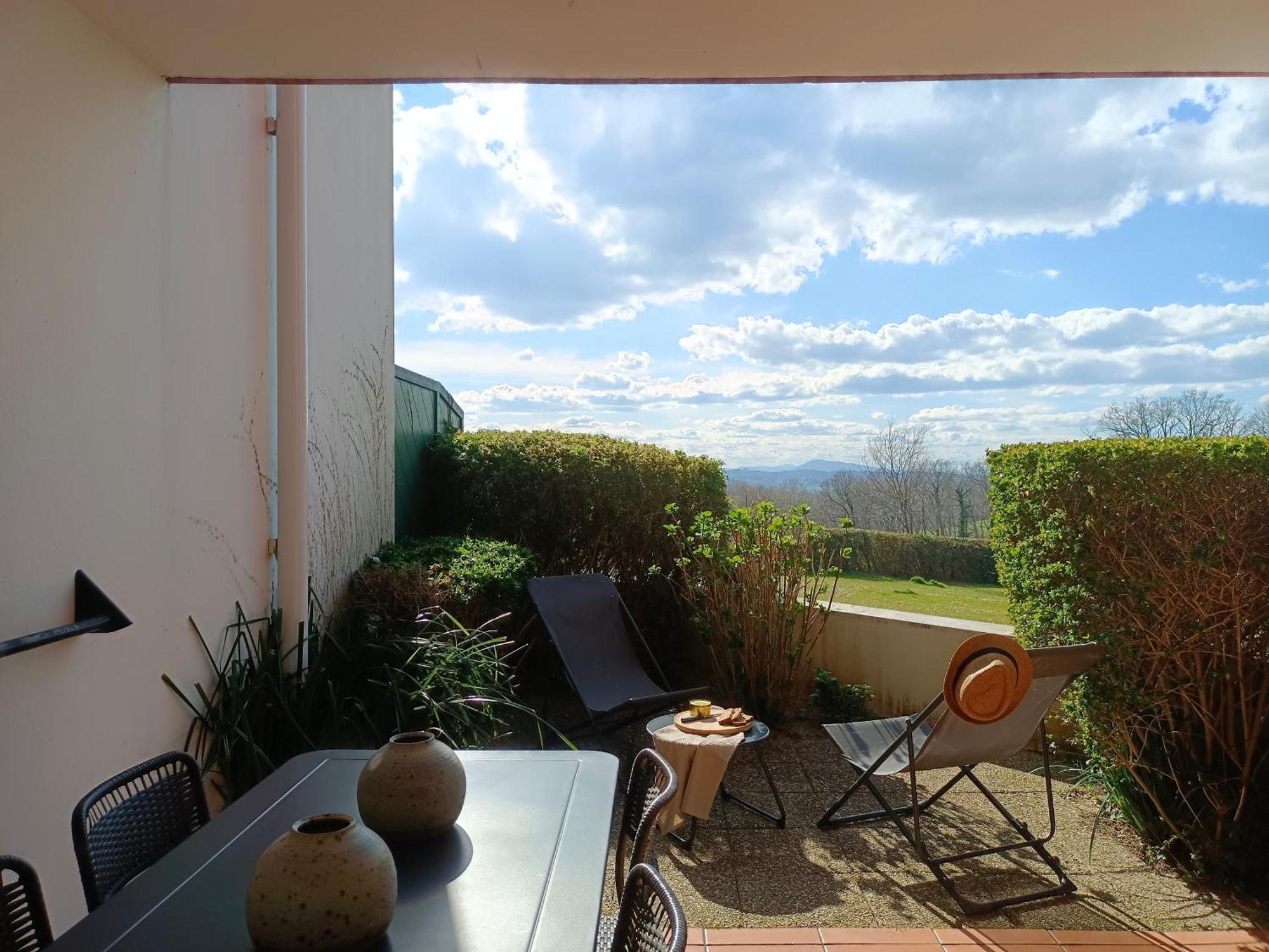 T1 Bis Avec Piscine Vue Golf Et Montagnes Διαμέρισμα Arcangues Εξωτερικό φωτογραφία